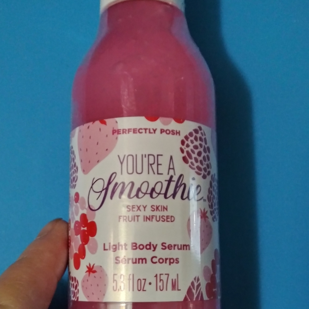 New Sealed Perfectly Posh You're a Smoothie Serum
